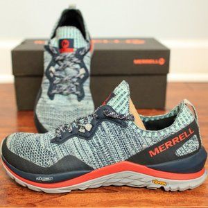 NEW- Soft trainer, running, hiking, lightweight,